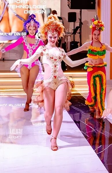 AzurDanceStudio - Scoala dans, dansatori evenimente Galati, Braila, Bucuresti, Ilfov